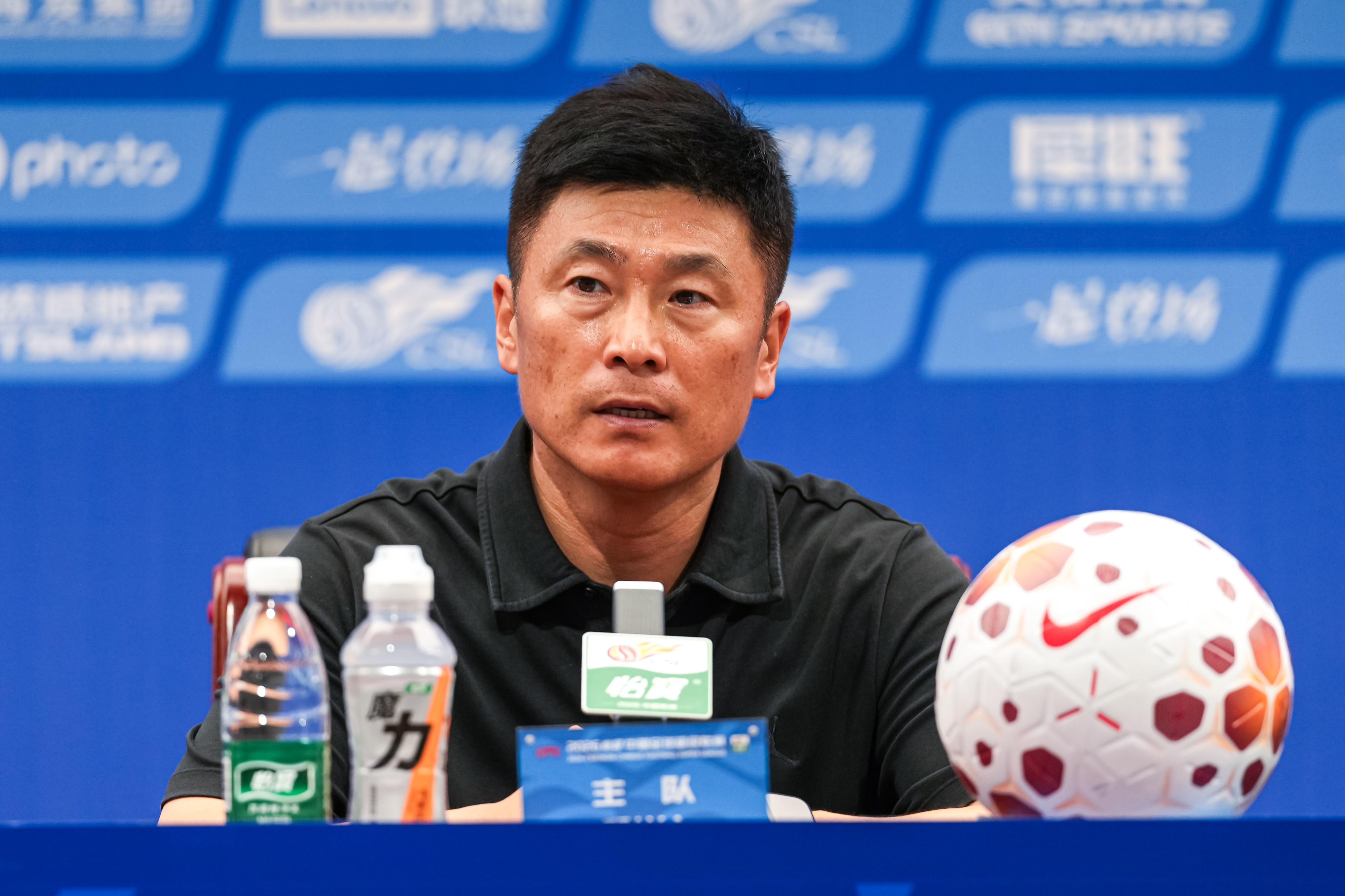大连英博再申诉足协:连续两轮遭双重标准判罚 大连英博再申诉足协:连续两轮遭双重标准判罚