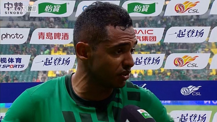 达万:球队最后时刻受到体能影响,连续三场比赛不是借口 达万:球队最后时刻受到体能影响,连续三场比赛不是借口
