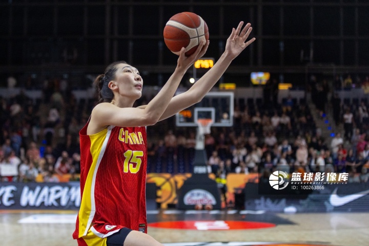 体坛周报:29次失误触目惊心!中国女篮神奇逆转仍需反思 体坛周报:29次失误触目惊心!中国女篮神奇逆转仍需反思