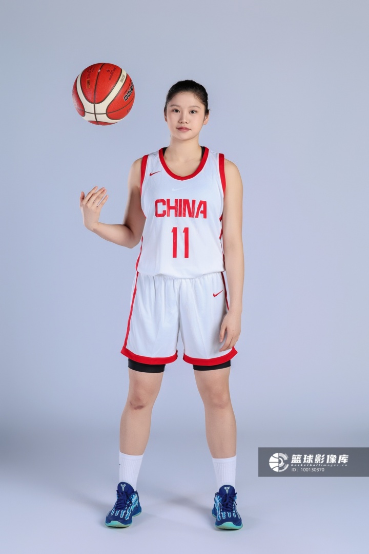 中国U18女篮亚洲杯12人名单出炉：李沅珊、胡瑞燕领衔 赵圆圆落选