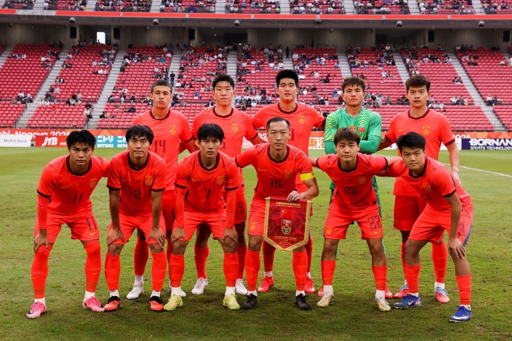 记者:U23国足昨日移师大阪备战与韩国U23的半决赛 训练基本全封闭 记者:U23国足昨日移师大阪备战与韩国U23的半决赛 训练基本全封闭